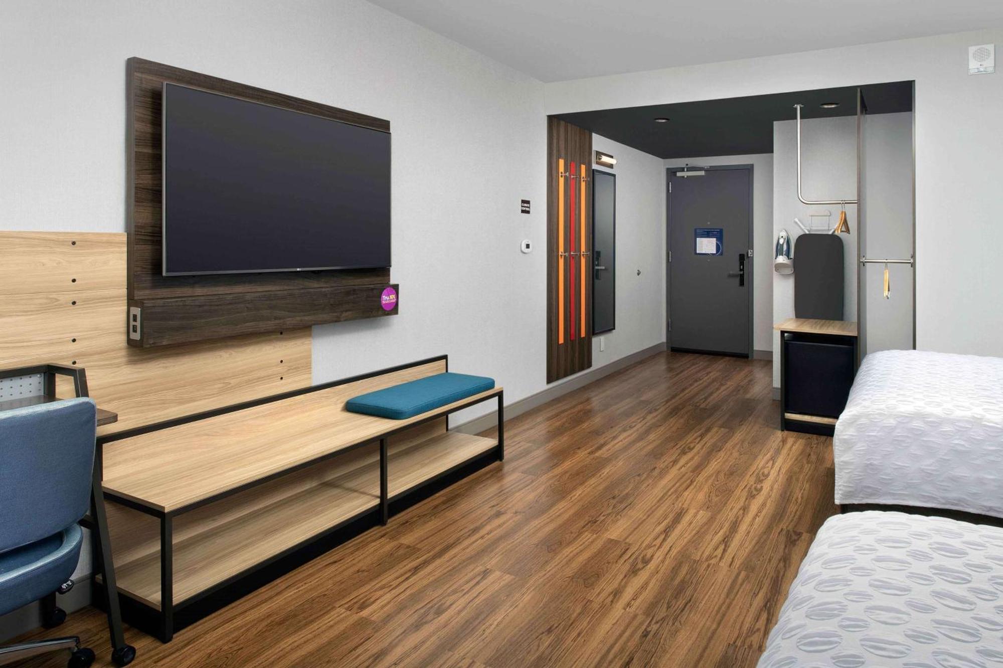 ทรู บาย ฮิลตัน แนชวิลล์ ดาวน์ทาวน์ คอนเวนชั่นเซ็นเตอร์ เทนเนสซี Hotel ภายนอก รูปภาพ